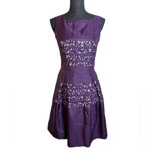 TAYLOR - LADIES DRESS - PURPLE  - BLIND FLORAL PANELS - SIZE 4